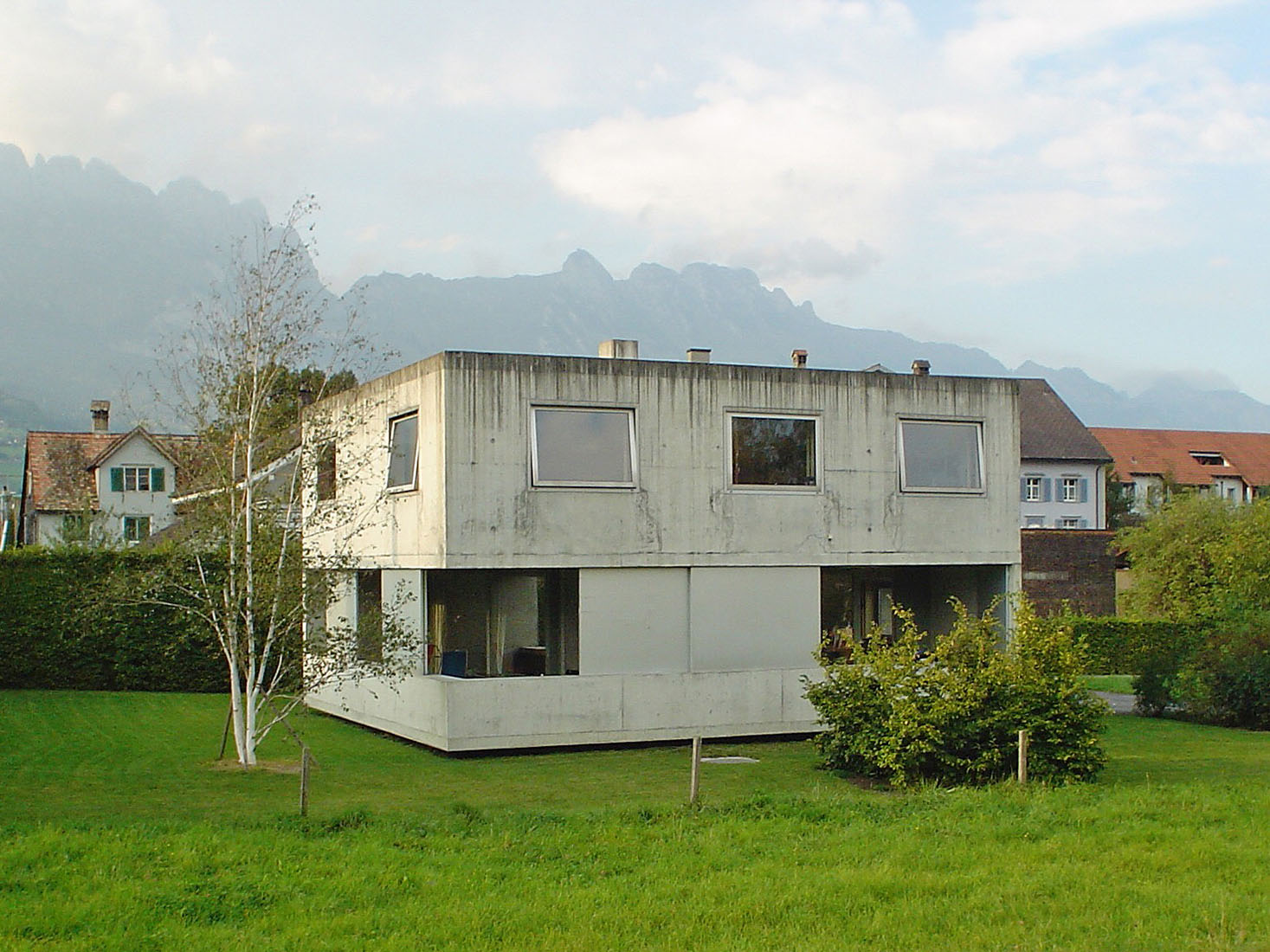 www.archipicture.eu - Peter Märkli - Single Family House Grabs